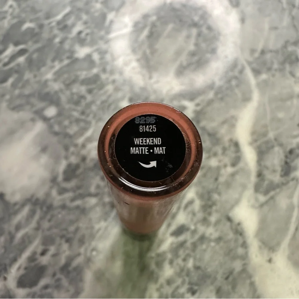 BareMinerals‎ Matte Liquid Lipstick Weekend